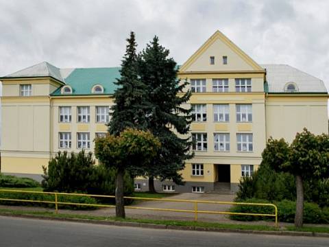 Fotogalerie společnosti Základní škola T. G . Masaryka Žiželice , okres Kolín