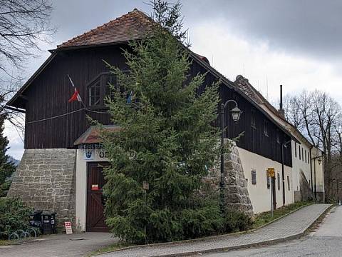 Fotogalerie společnosti OBEC HAMR NA JEZEŘE