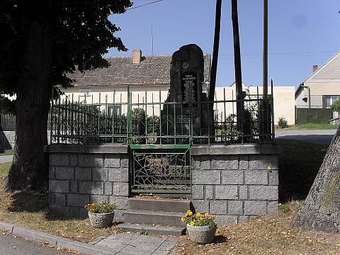 Fotogalerie společnosti Obec Čečelovice